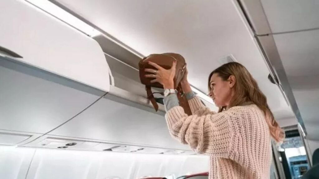 Flight Rules Tighten: Airlines Crack Down on Carry-Ons! ✈️ 2 Flight Rules Tighten: Airlines Crack Down on Carry-Ons! ✈️