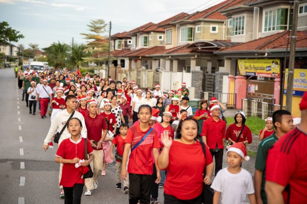 Samarahan Christmas Parade and Celebration themed ‘Peace Be With You.’ 2 Samarahan Christmas Parade and Celebration themed ‘Peace Be With You.’