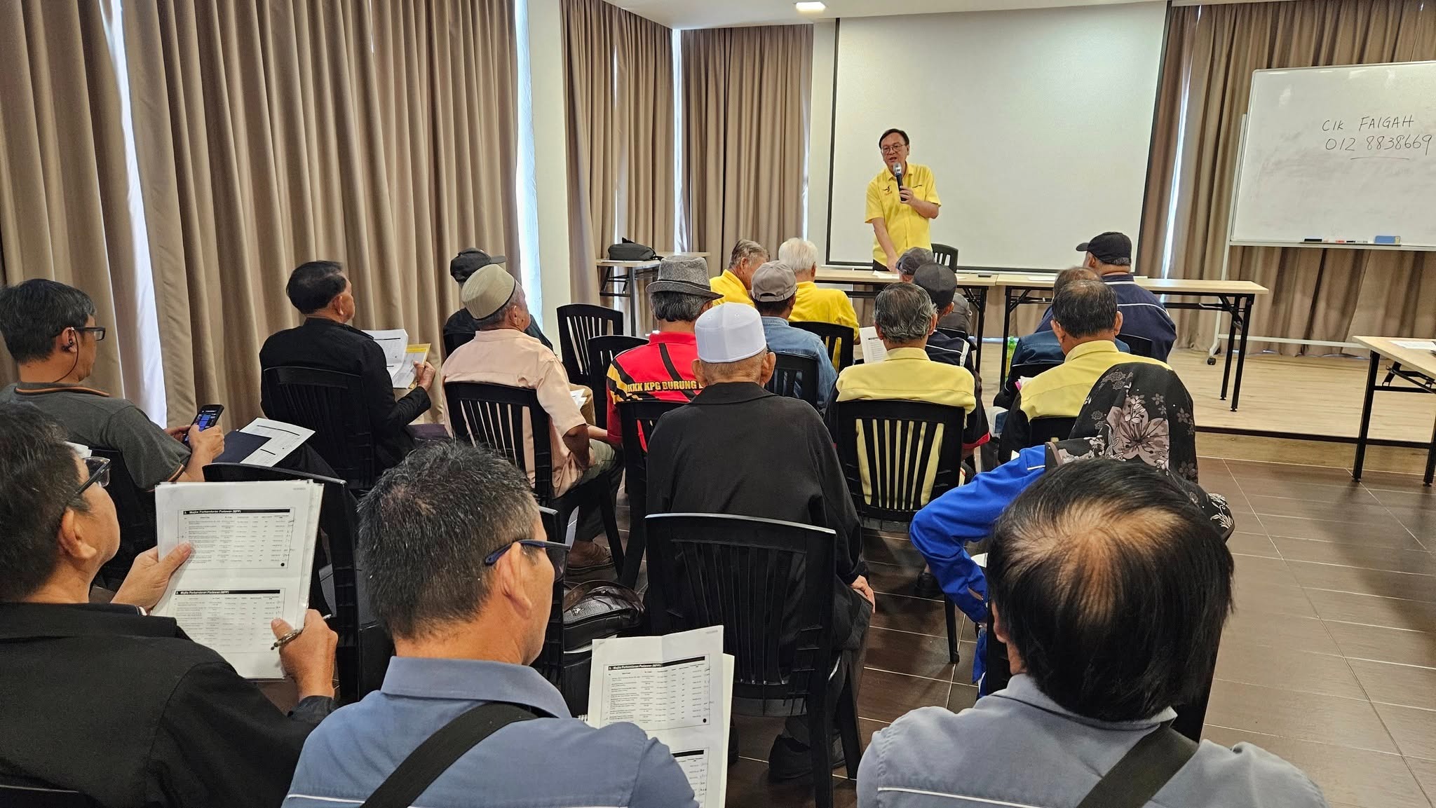 YB Dato Lo Khere Chiang Discusses RTP Progress for Batu Kitang