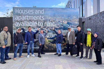 Dr Sim Leads Sarawak Team to UK to Learn Urban Housing Solutions