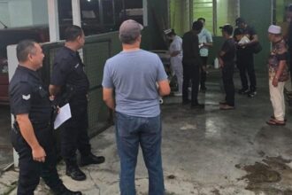 Elderly Woman, 82, Found Dead in Petra Jaya Drain, Case Ruled Sudden Death