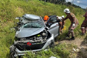 Fatal 4-Vehicle Crash on Jalan Kunak-Tawau Claims Young Driver’s Life