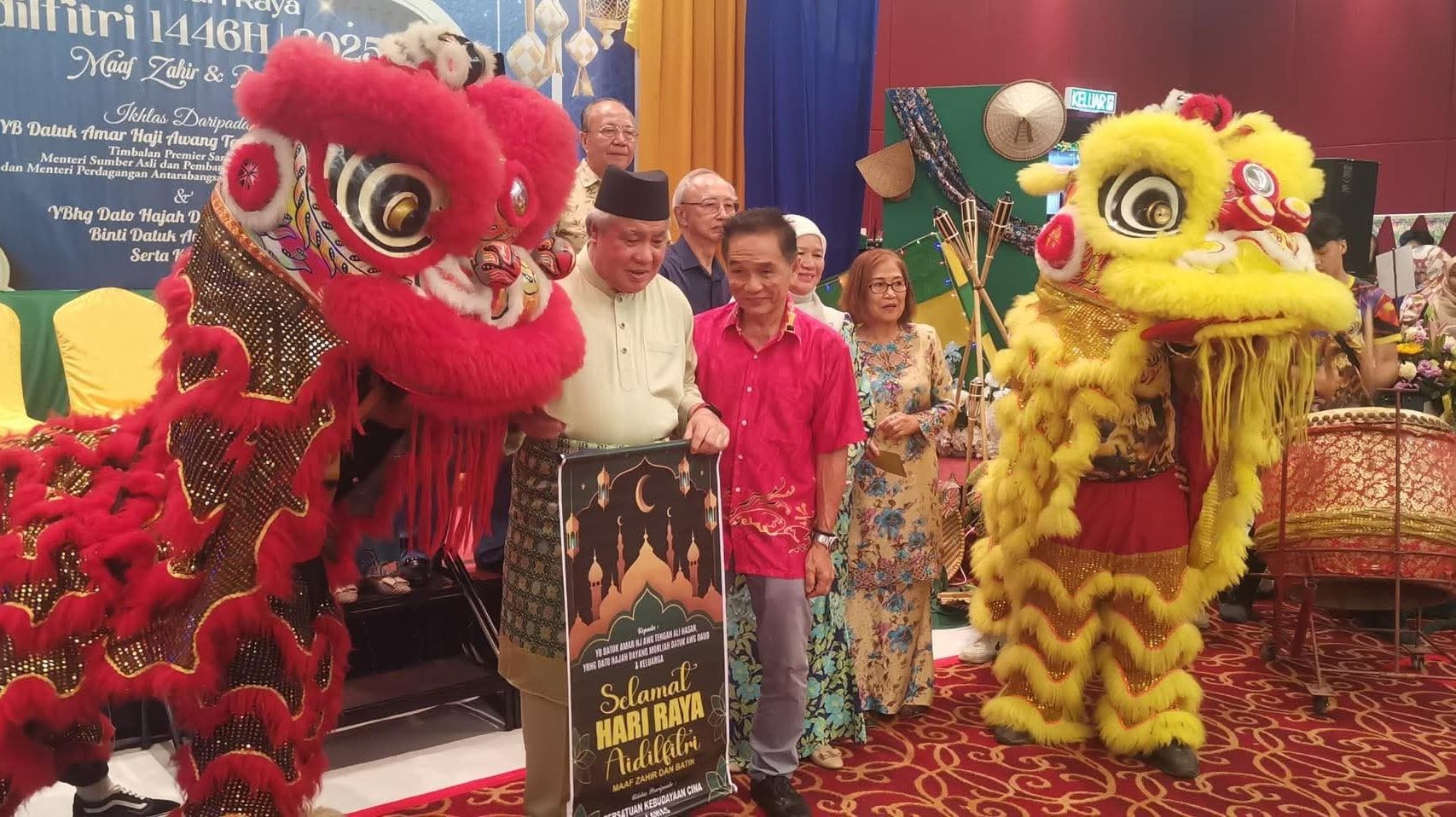 Lion Dance Brings Festive Cheer to Sarawak Deputy Premier’s Aidilfitri Open House in Lawas
