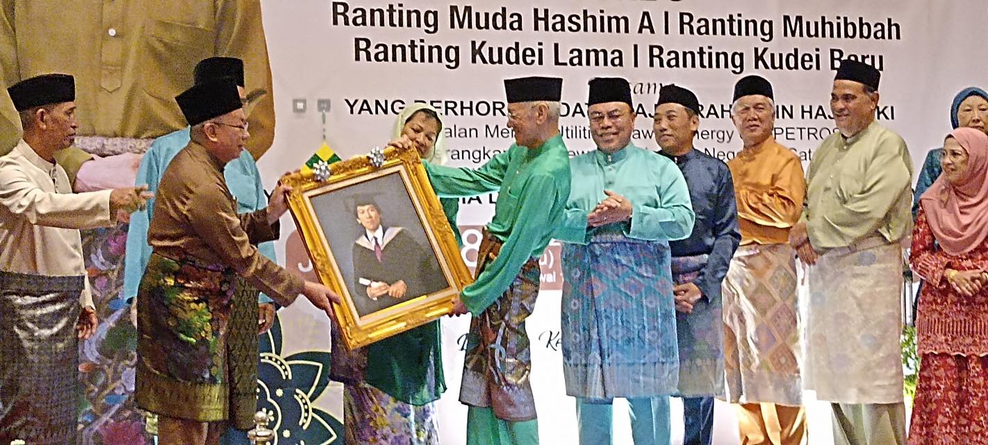 PBB Satok Zone 3 Raya 2025 Unites Kampung Communities in Joy