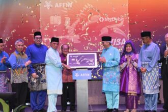 Premier Calls for Confidence in Sarawak’s Economy at Affin’s Raya Open House