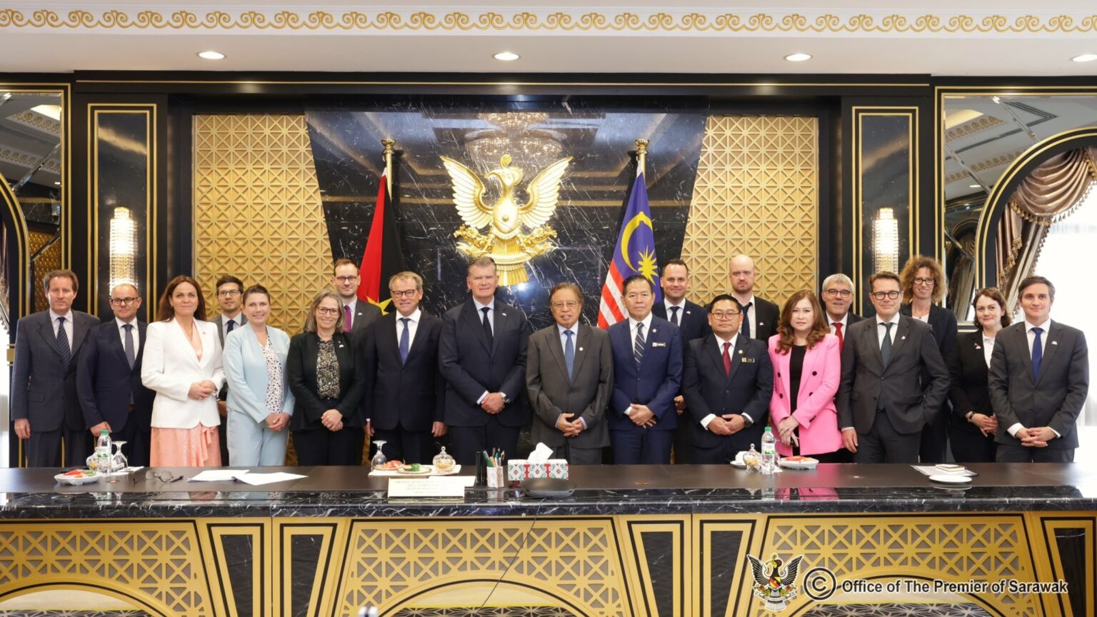 Sarawak Premier Receives Courtesy Calls from EFTA Delegation & Asian Women's Leadership Project