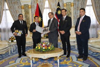Sarawak Premier Welcomes DBP Delegation to Strengthen Language Ties