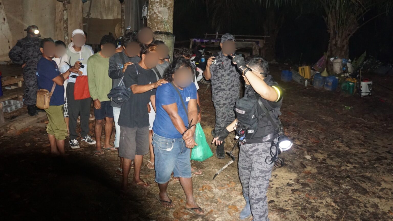 17 Undocumented Migrants Nabbed in Saratok Farmhouse Immigration Raid