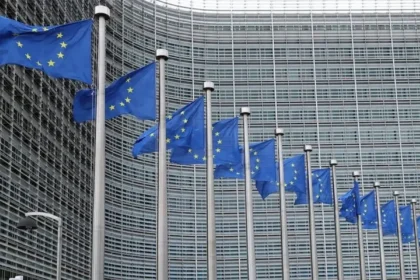 EU Slaps Apple and Meta with $800 Million in Antitrust Fines