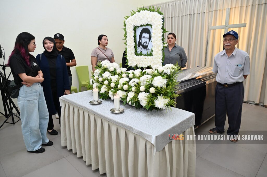 Farewell James Ritchie: Sarawak Loses a Legendary Voice in Journalism 2 Farewell James Ritchie Sarawak Loses a Legendary Voice in Journalism