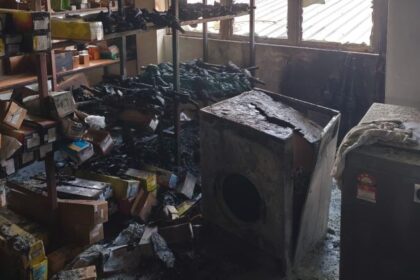 Fire Damages Miri Car Parts Shop, 40% of Building Destroyed