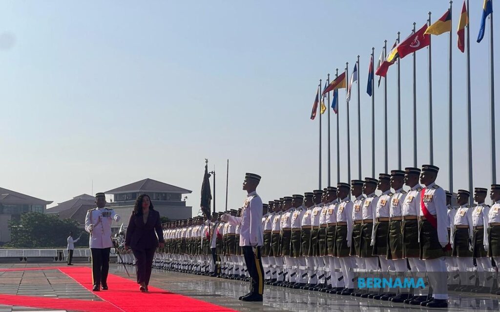 Kosovo President Osmani Gets Warm Welcome at Perdana Putra 2 Kosovo President Osmani Gets Warm Welcome at Perdana Putra