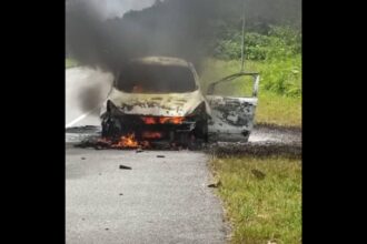 Matang Car Blaze Destroys Ford Cougar in Morning Fire Incident