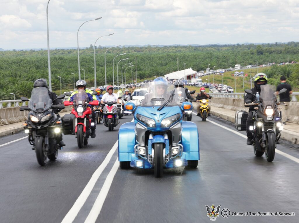New Batang Rajang Bridge Cuts Travel Time, Boosts Local Economy 2 New Batang Rajang Bridge Cuts Travel Time, Boosts Local Economy