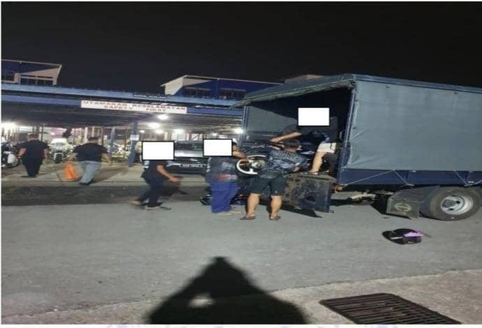 Police Took Action Against Illegal Racing in Kuching 2 Police Take Action Against Illegal Racing in Kuching