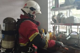 Quick-Thinking Sarikei Homeowner Stops Kitchen Fire Spread