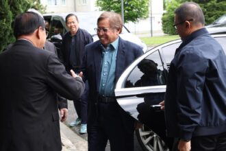 Sarawak Premier Visits Toulouse to Boost Aviation and Economic Ties
