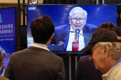 Warren Buffett to Step Down as Berkshire Hathaway CEO; Greg Abel Named Successor