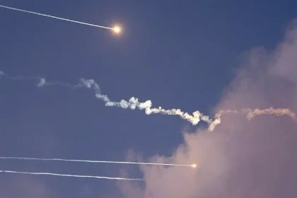 Israel Reports New Waves of Iranian Missiles Hours After Trump Ceasefire