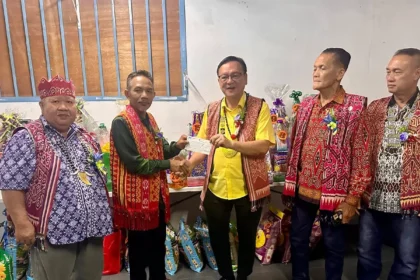 Takai Milling Carrier Closure Ceremony Celebrated in Lane 6, Taman Sri Permai, RPR Landeh
