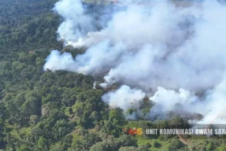 230 Personnel Battle Plantation Fire Near Mukah Airport as Operation Enters Eighth Day