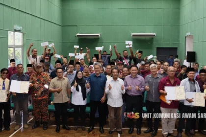 49 Simunjan Flood Victims Receive Financial Aid Under Kindness Cash Programme