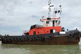 8 Tugboat Crew Caught by MMEA in Bintulu Waters