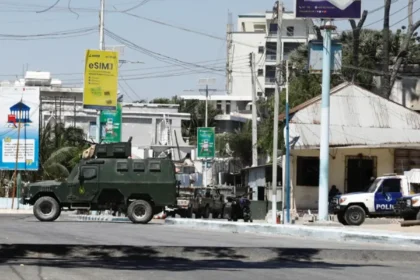 Al-Shabab Siege Ends at Mogadishu Hotel After 14-Hour Battle; 21 Killed