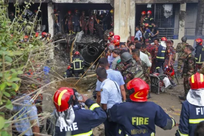 At least 20 killed as Bangladesh air force jet crashes into Dhaka school