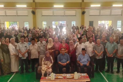 Betong Parenting Workshop Equips Families for Digital Age