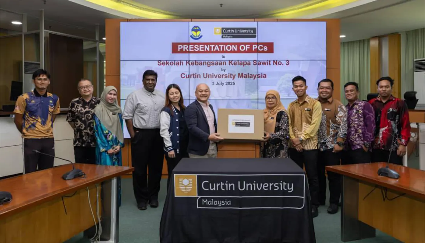 Curtin Malaysia Donates 30 Computers to Boost Rural Students' Digital Learning