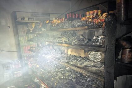 Fire Destroys 30% of Sibu Convenience Store in Early Morning Blaze