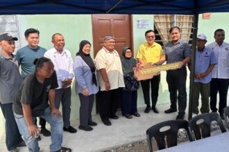 Four Kampung Haji Baki Families Receive New Homes Under BEKR Aid