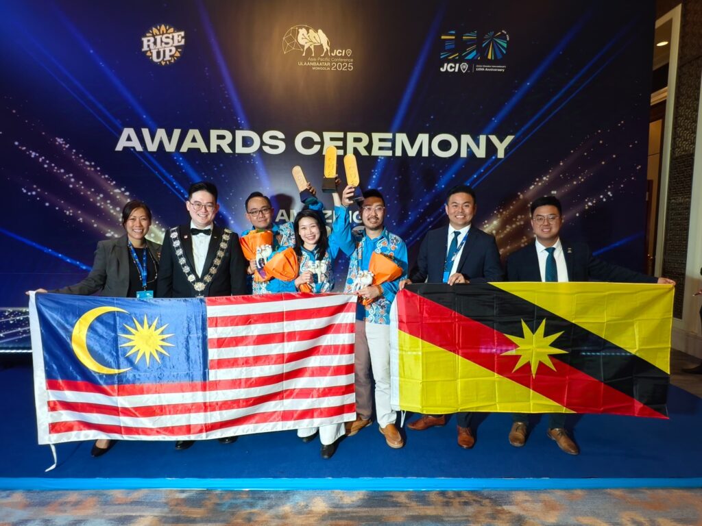 JCI Kuching Debaters Wins Asia-Pacific Debate Championship 2025 2 JCI Kuching Debaters Wins Asia-Pacific Debate Championship 2025