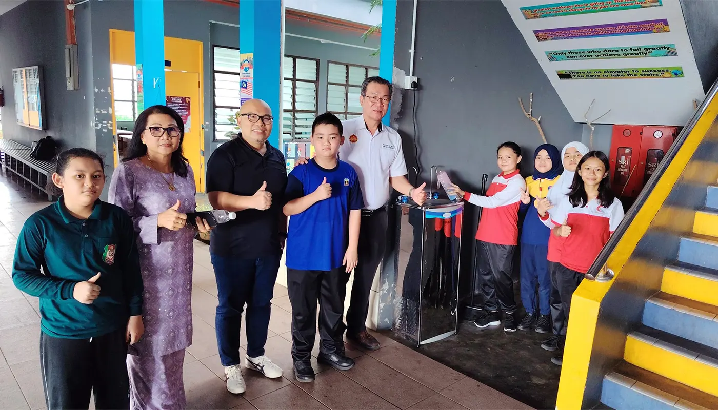 Kota Sentosa Rep Takes Action on Water Supply Issues at SK Satria Jaya