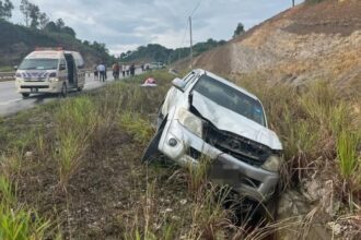 Man Killed After 4WD Hits Him on Pan Borneo Highway