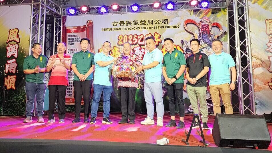 Mayor Lauds Unity and Culture at Guan Di Gong Birthday Celebration