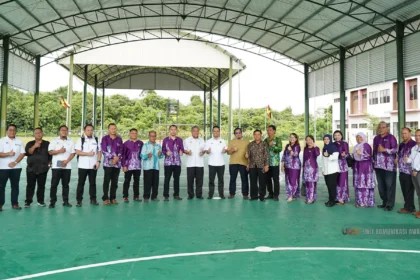 SMK Lingga Unveils New Roofed Basketball Court to Boost Rural Sports & Education