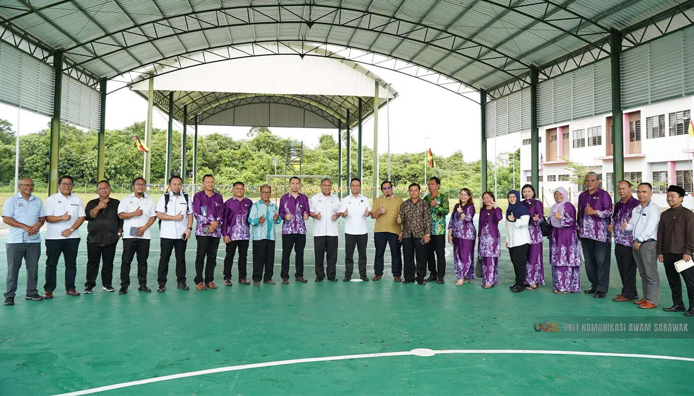 SMK Lingga Unveils New Roofed Basketball Court to Boost Rural Sports & Education