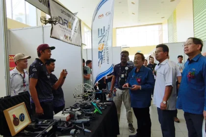 STEM Trailblazers 2025 Ignites Innovation Among Sarawakian Youth