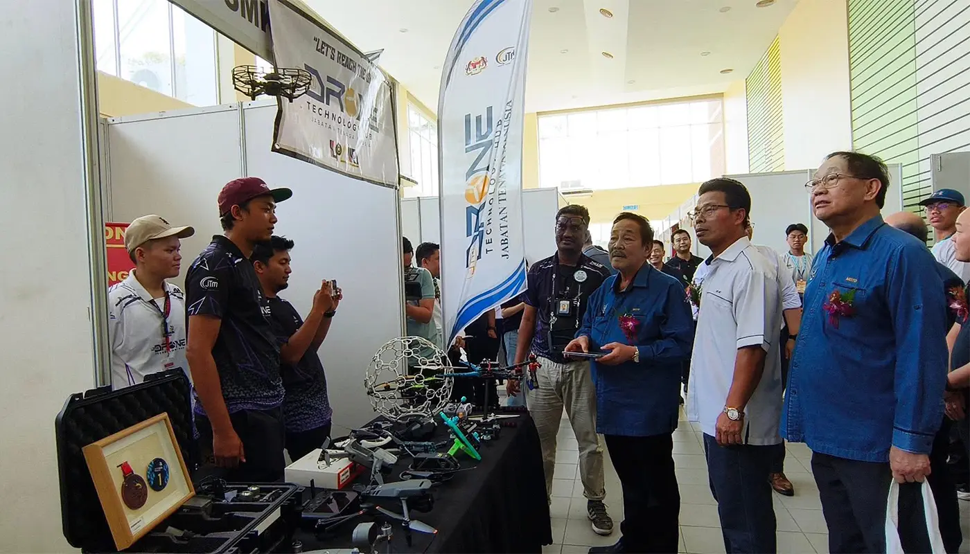 STEM Trailblazers 2025 Ignites Innovation Among Sarawakian Youth