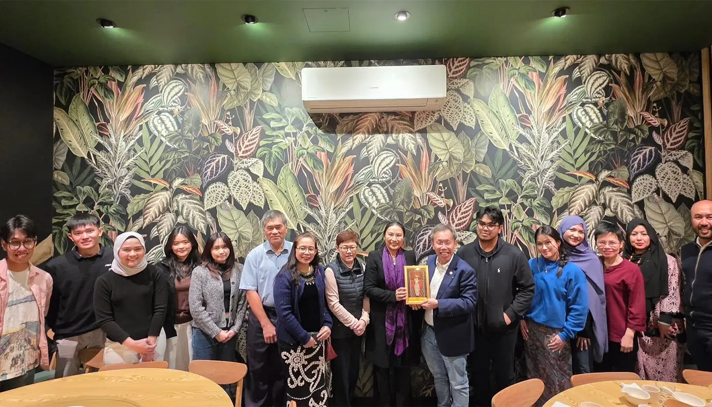 Sarawak Leaders Reconnect with Students and Diaspora in Perth
