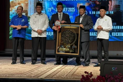 Sarawak Leads with Dual Climate Strategy Combining Nature and Technology