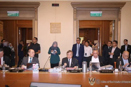 Sarawak Premier Joins PM and State Leaders for 146th High-Level Coordination Meeting