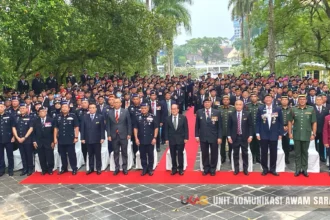 Sarawak Premier Pays Tribute to National Fighters on Heroes' Day