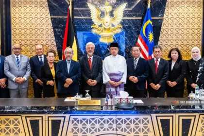 Sarawak Premier Welcomes DUBS Delegation, Supports Bumiputera Business Growth