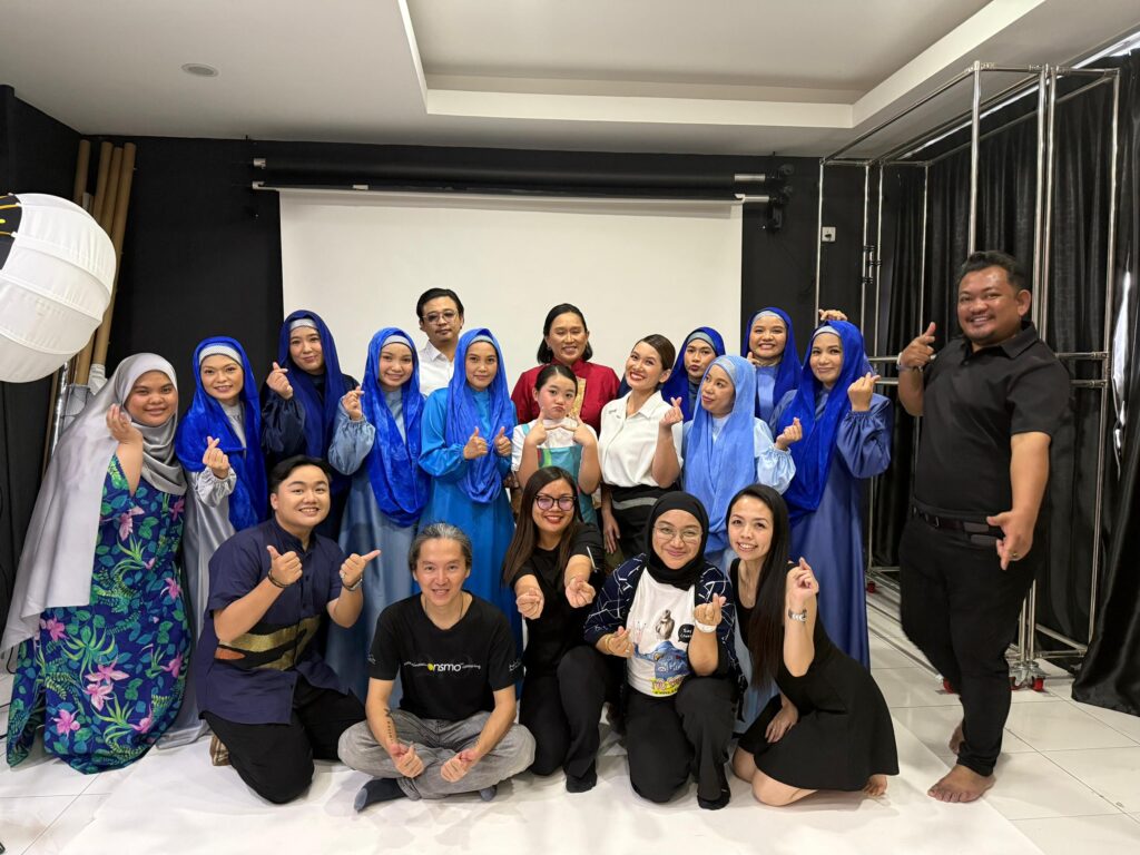 Taylor Louise from Kuching to Perform in London and National Musical 3 Taylor Louise from Kuching to Perform in London and National Musical