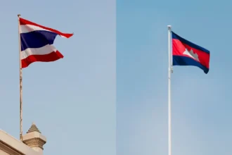Thailand & Cambodian Leaders Meet in Malaysia to Ceasefire