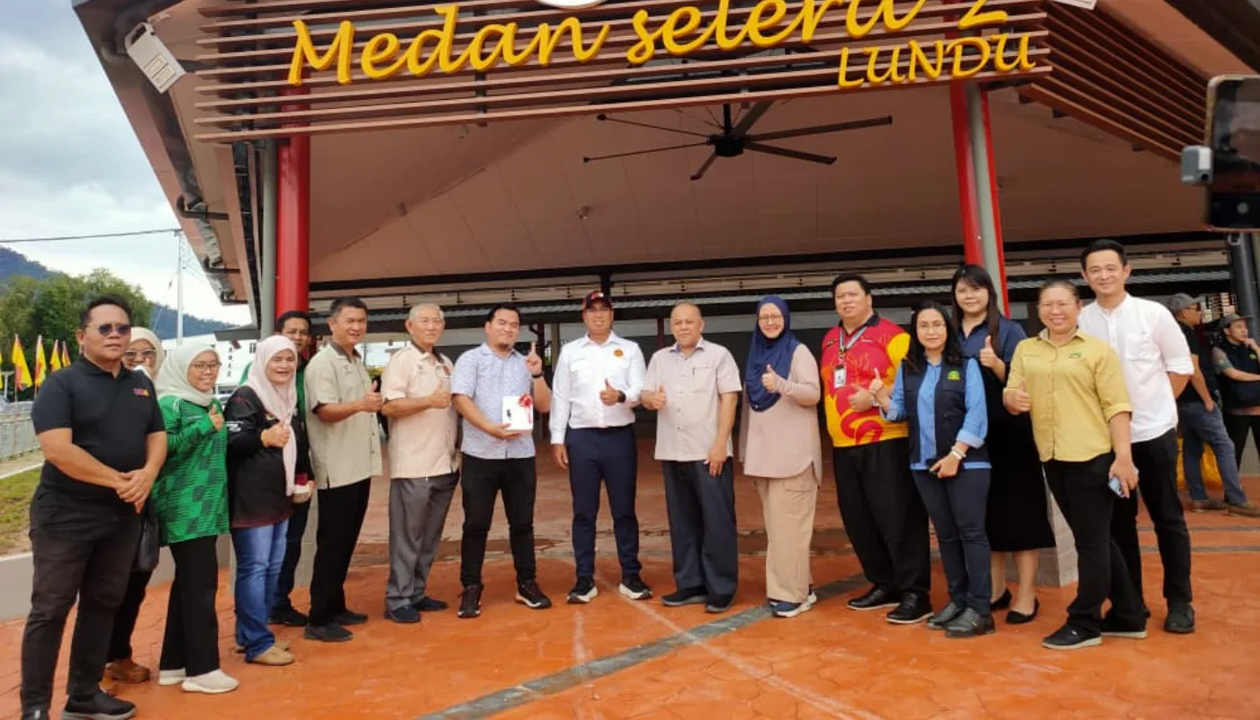 Azizul Annuar Inspects Completed Projects and Ongoing Upgrades in Lundu
