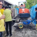 Batu Kitang Leaders Inspect Ongoing Upgrading Projects to Enhance Community